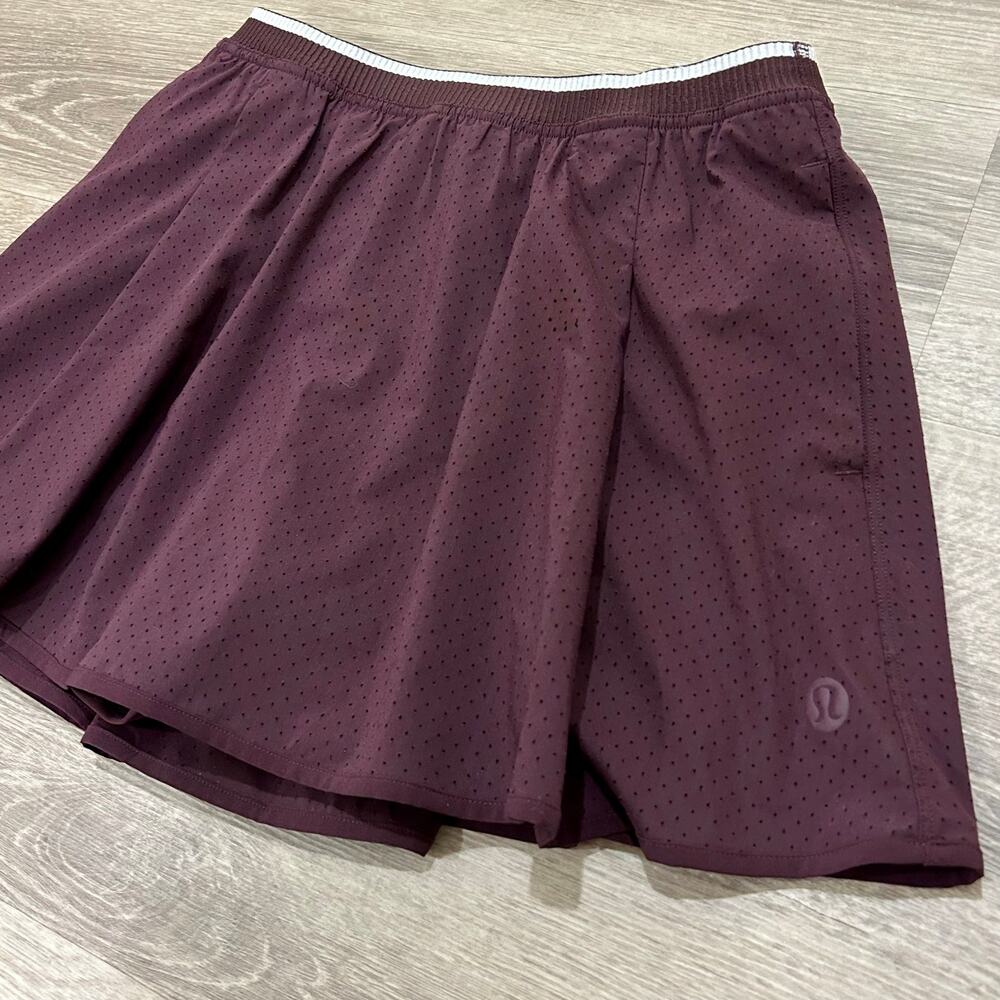 Lululemon Perforated Tennis Skirt Goodnight Plum Light Ivory Size 6 - Picture 12 of 16